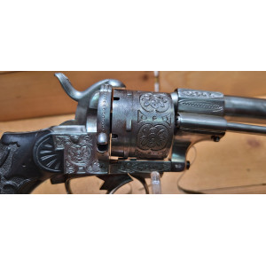 revolver  lefaucheaux categori d calibre 9mm a broche 19 eme liege (2)
