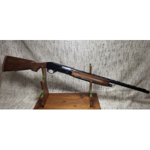 fusil de chasse semi automatique benelli montefeltro canon court calibre 12 70