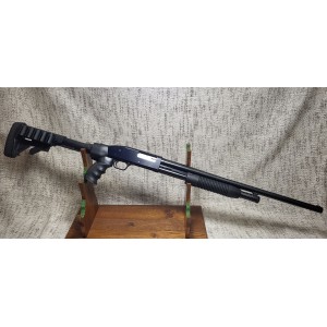 fusil a pompe cat C maverick 88 USA 5 coups crosse fixe cal 12 magnum cartouchiere de crosse